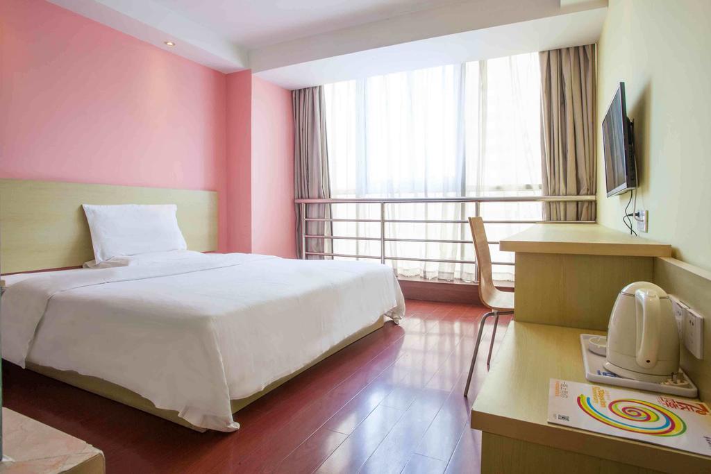 7Days Inn Kunming East Station Juhua Overpass Room photo